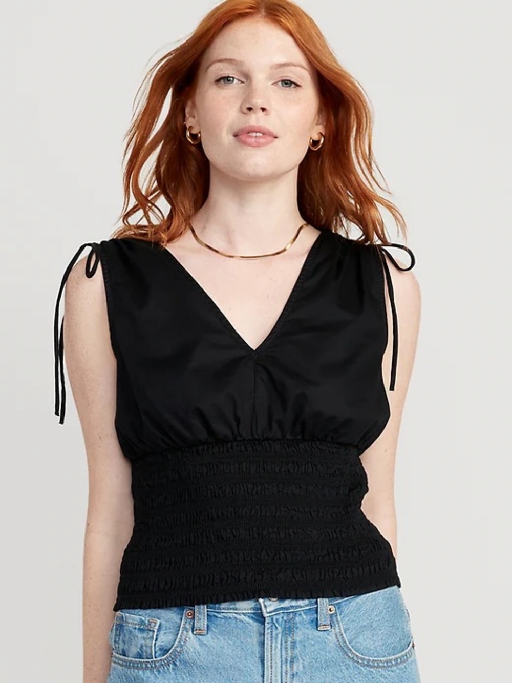 Old Navy Black V-Neck Tie-Shoulder Smocked-Waist Camisole